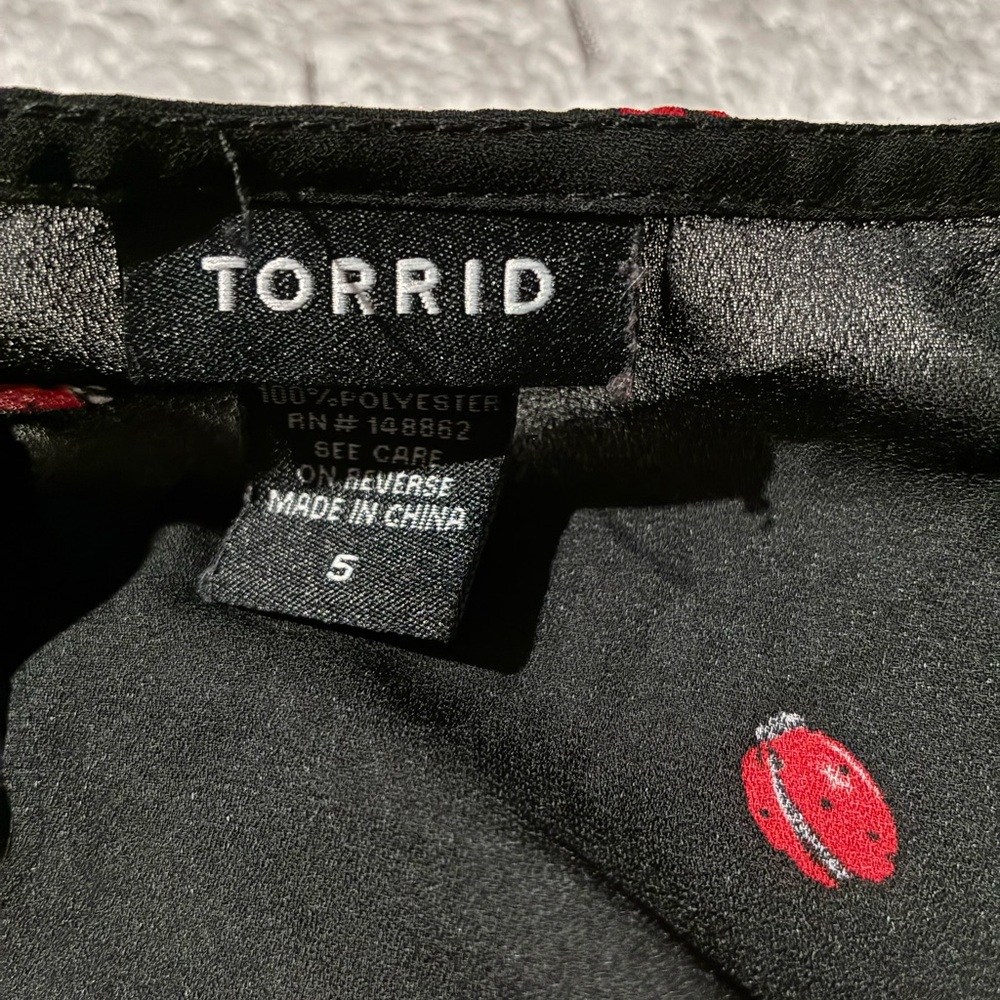 Torrid Ladybug Top - Picture 2 of 5